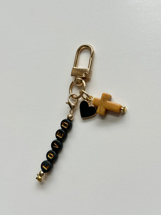 SCHLÜSSELANHÄNGER - LOVED