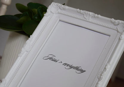 Jesus > everything Karte