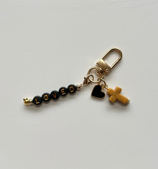 SCHLÜSSELANHÄNGER - LOVED